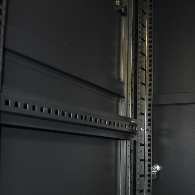 изображениеD4260100BWTWOF | Шкаф телекоммуникационный напольный 42U 19" серверный 600х1000 черный, дверь перфорация