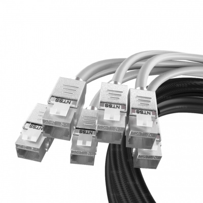 Кабельная сборка NTSS PREMIUM 6pc, FTP CAT5e, оконцована разъемами KEYSTONE RJ45 FTP CAT5e, заделка в чулке, вывод 0.6м, длина 15м, LSZH, серый